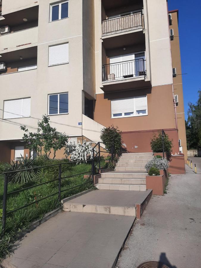 Belmir Apartment Mali Mokri Lug Екстериор снимка