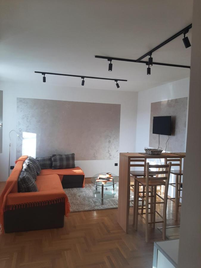 Belmir Apartment Mali Mokri Lug Екстериор снимка