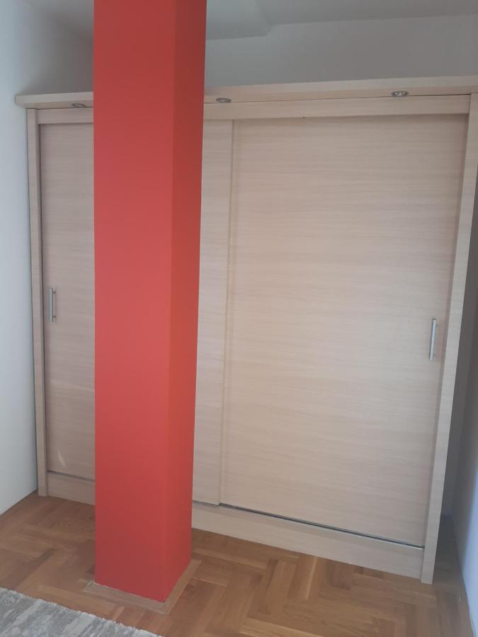 Belmir Apartment Mali Mokri Lug Екстериор снимка