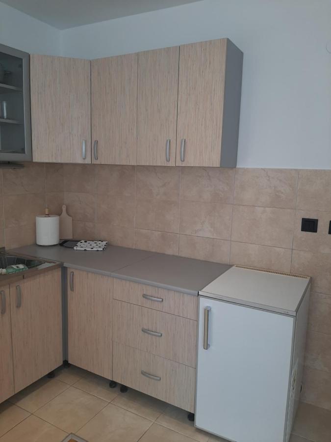 Belmir Apartment Mali Mokri Lug Екстериор снимка